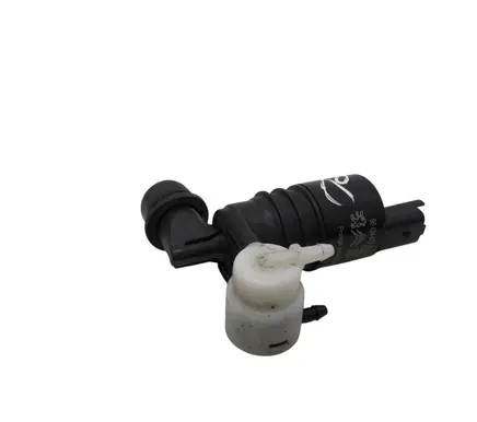 Peugeot 308 Windscreen/windshield washer pump 9643447980