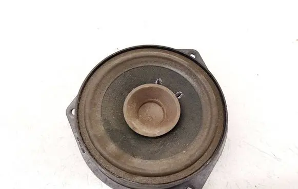 Opel Zafira B Front door speaker 90379280