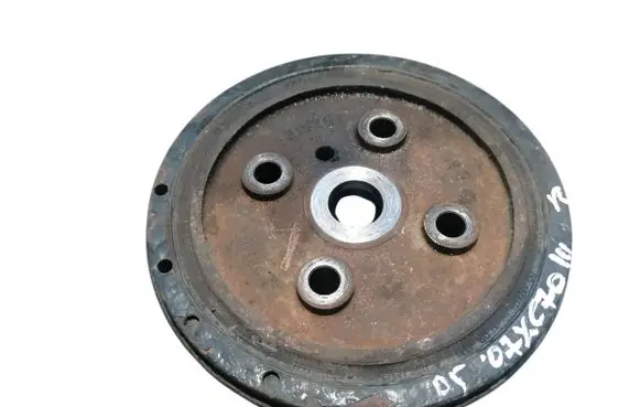 Volvo XC70 Crankshaft pulley 30677464