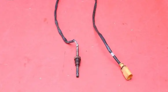 Sensor