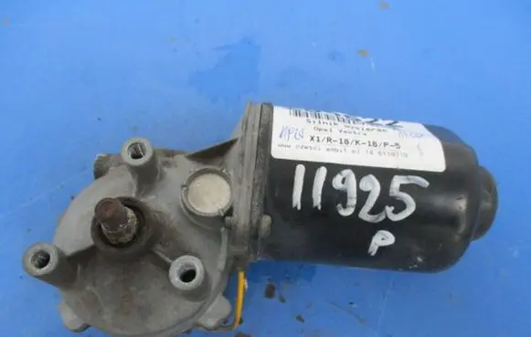 Opel Vectra B Front wiper linkage and motor