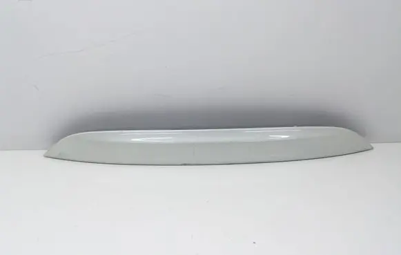 Nissan Murano Z52 Trunk door license plate light bar 908105AA0A