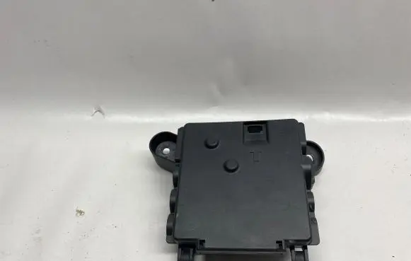 Audi A6 S6 C7 4G Current control relay 4G0937517