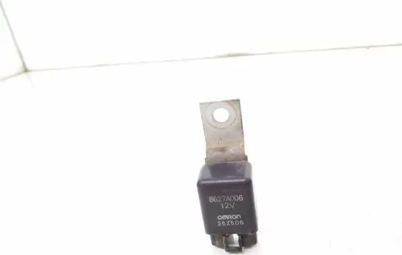 Mitsubishi Pajero Sport I Other relay 8627A006 26Z5D6