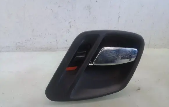 Jeep Grand Cherokee (WJ) Rear door interior handle trim 