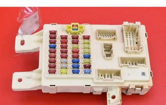 Hyundai H-1, Starex, Satellite Fuse box set 919504H042