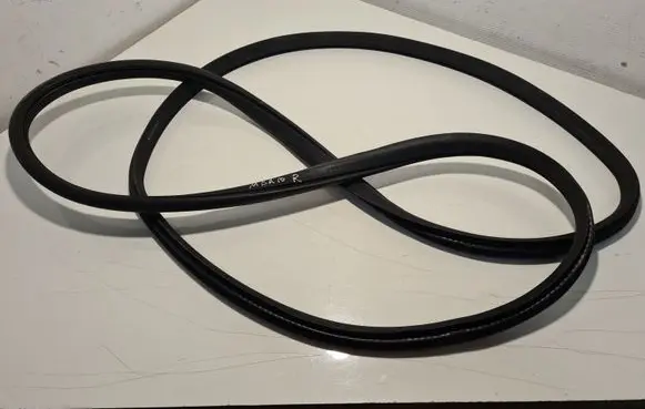Mercedes-Benz A W169 Front door rubber seal A1696920376