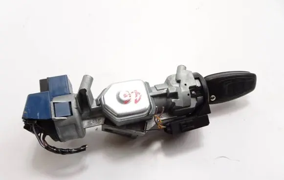 Ford Grand C-MAX Ignition lock 3M513F880AE