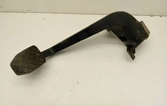 Audi A4 S4 B6 8E 8H Clutch pedal 8E1721316