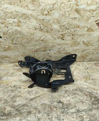 Opel Vivaro Fuel filter bracket/mount holder 164192090R 93450862