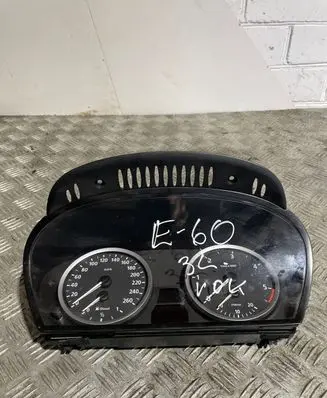 BMW 5 E60 E61 Speedometer (instrument cluster) 6945633 110080213