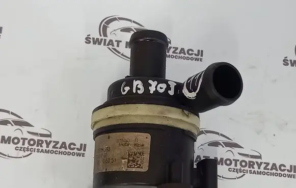Opel Corsa D Water pump 95954593