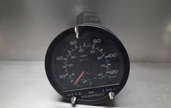 Iveco Daily 3rd gen Tachometer 