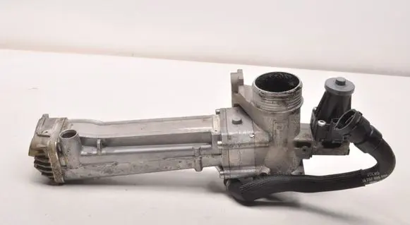 Volvo V60 EGR valve cooler 31325030