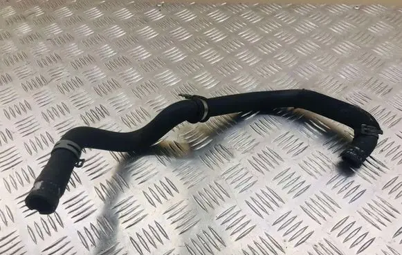 Mercedes-Benz E W211 Engine coolant pipe/hose A2118302596