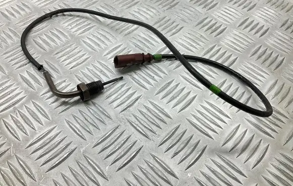 Exhaust gas temperature sensor