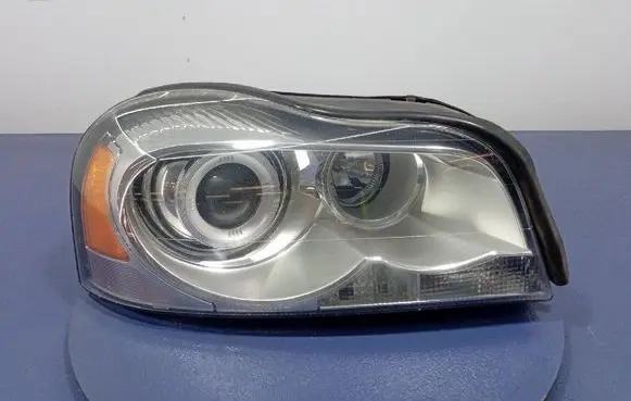 Volvo XC90 Headlight/headlamp 31290893