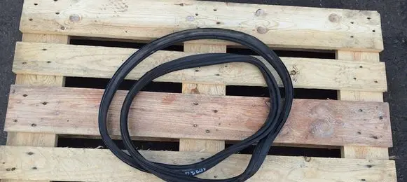 Audi A2 Trunk rubber seal (body) 