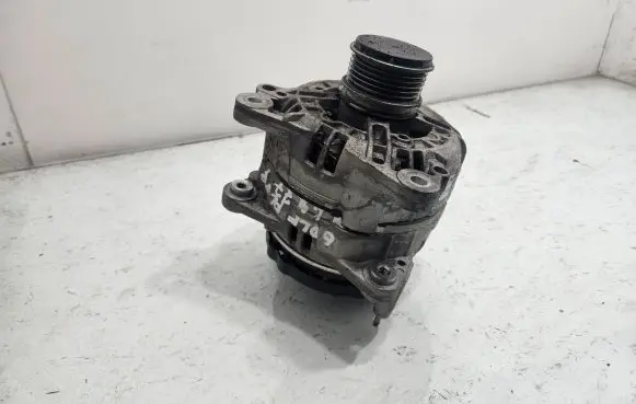 Volkswagen Golf Plus Generator/alternator 06F903023F