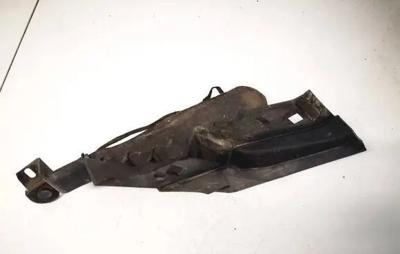 Honda Insight Wiper trim 74212TM8A000
