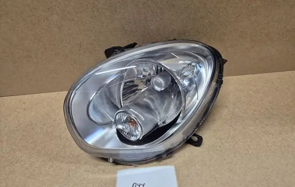 Mini Cooper Countryman R60 Headlight/headlamp 9801027