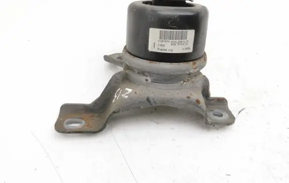 Volvo S80 Engine mount bracket 31257674