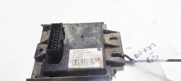 Peugeot 607 Ignition amplifier control unit 9641004580 LOT152375