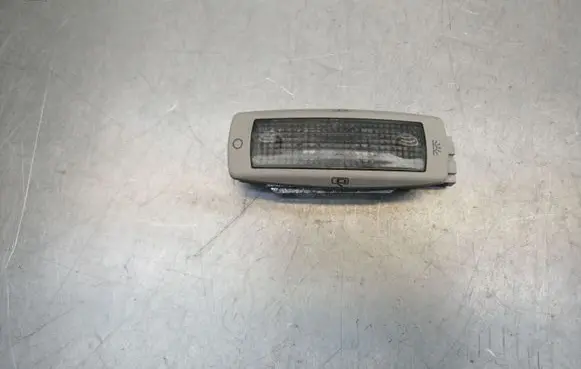 Volkswagen Golf IV Rear seat light 3B0947291 1540SJ0 3B0867600