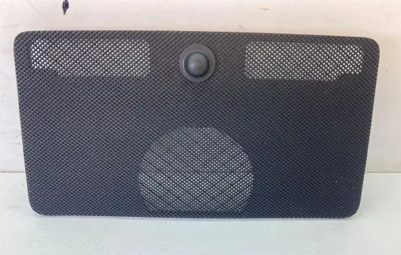 Mercedes-Benz C W204 Dash center speaker trim cover A2046800489