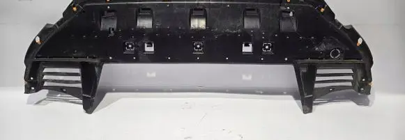 Opel Combo E Front bumper skid plate/under tray 9825323580