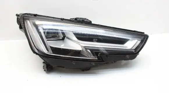 Audi A4 S4 B9 8W Headlight/headlamp 8W0941034A