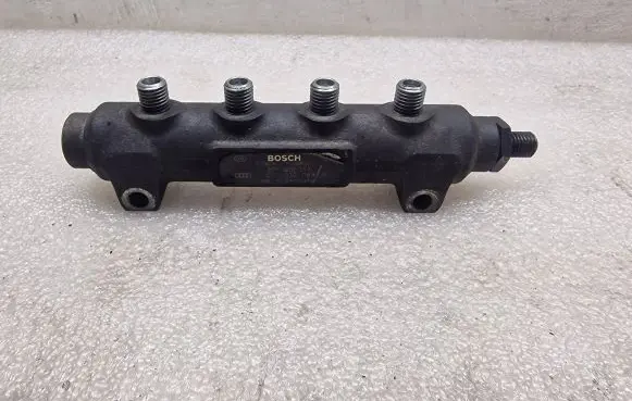 Audi A8 S8 D2 4D Fuel main line pipe 057130089A F00R000253