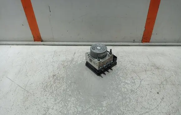 Mini Cooper Countryman F60 ABS Pump 5A374A5 5A374A6