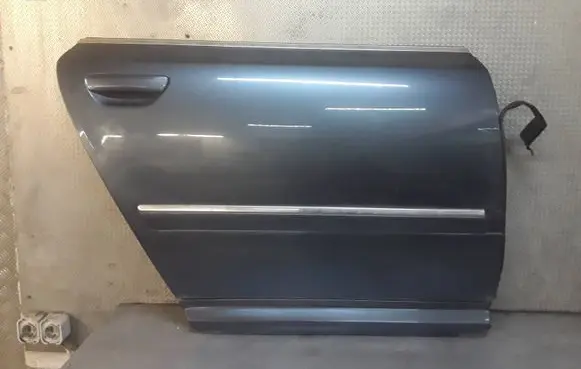 Audi A8 S8 D3 4E Rear door 
