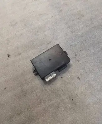 BMW 3 E36 Comfort/convenience module 61351387621 12037310