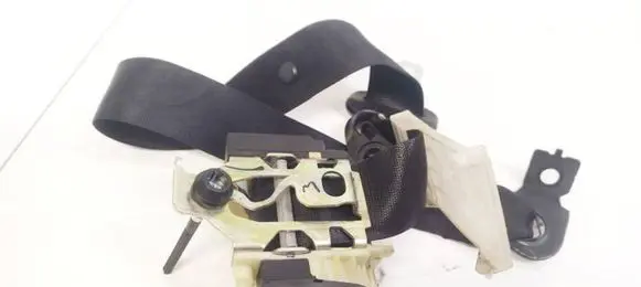 Opel Zafira A Front seatbelt