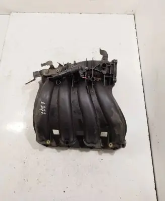 BMW 1 E81 E87 Intake manifold 7529438