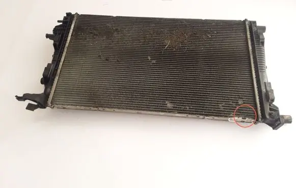 Renault Megane III Coolant radiator