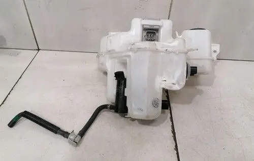 Lexus LX IV J300 Windshield washer fluid reservoir/tank 060851521
