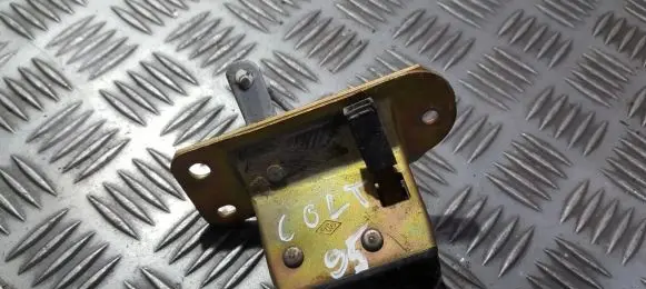 Mitsubishi Colt Tailgate/trunk/boot lock/catch/latch