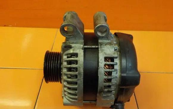 Land Rover Range Rover Sport L320 Generator/alternator 3MB80