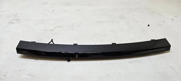 Land Rover Discovery Sport Third/center stoplight FK72-13A613-AE