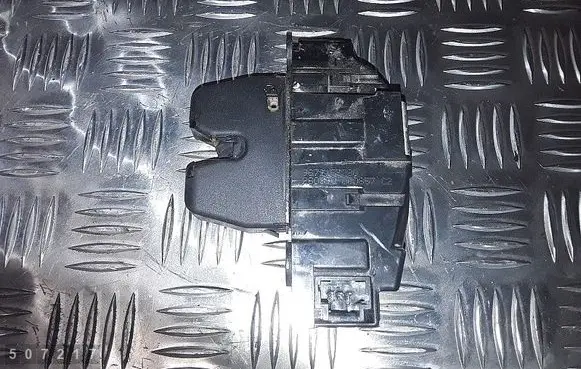 Tailgate/trunk/boot lock/catch/latch