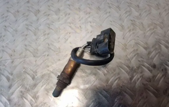 Audi A8 S8 D2 4D Lambda probe sensor 077906265D