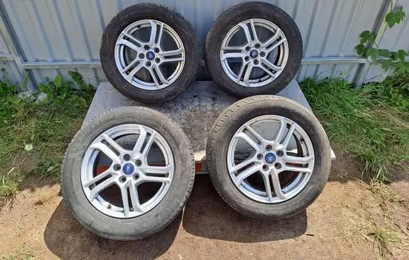 Ford Focus R16 alloy rim JX7C1007A1A