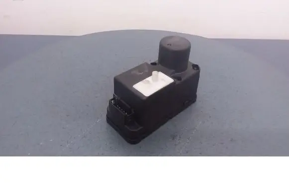 Volkswagen PASSAT B4 Central locking vacuum pump 1H0962257G