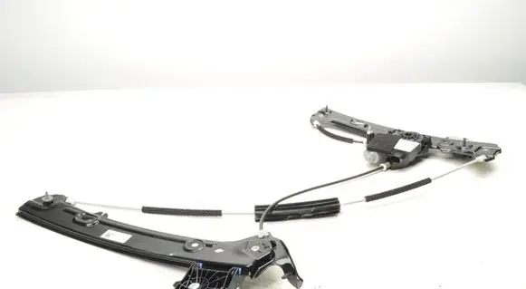 BMW 4 G22 G23 G24 G26 Front door window regulator with motor 5A071C3