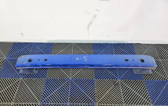 Toyota Yaris Rear bumper cross member 52171H