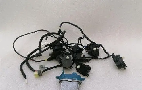 Ferrari FF Heater blower motor/fan resistor 2461910177
