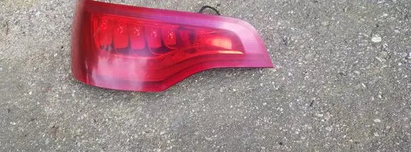 Audi Q7 4L Rear/tail lights 4L0945093F